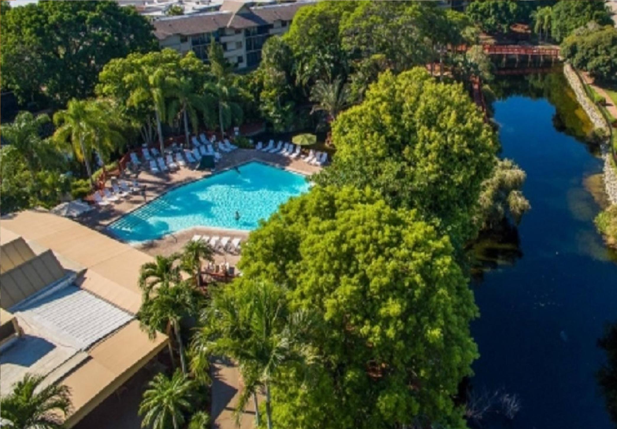 Park Shore Resort By Mike Z Rentals (Adults Only) Naples Exterior photo